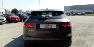 Jaguar F-Pace 2.0 D 180 CV AWD aut. R-Sport