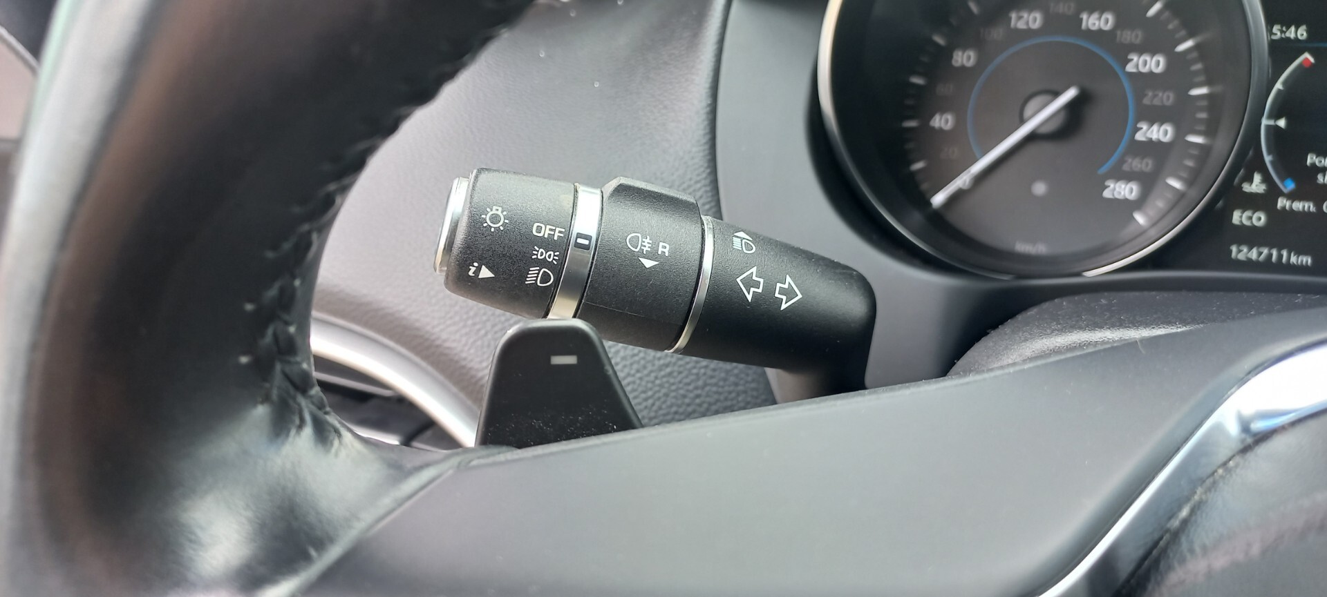 Jaguar XE 2.0 D Turbo 180 CV AWD aut. R-Sport
