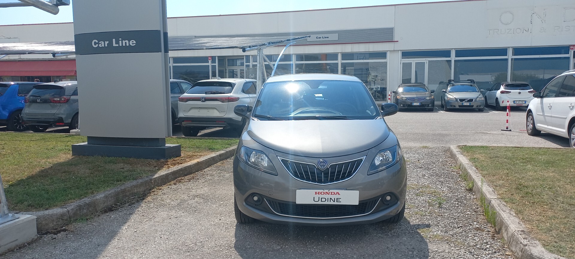 Lancia Ypsilon 1.0 FireFly 5 porte S&S Hybrid Gold