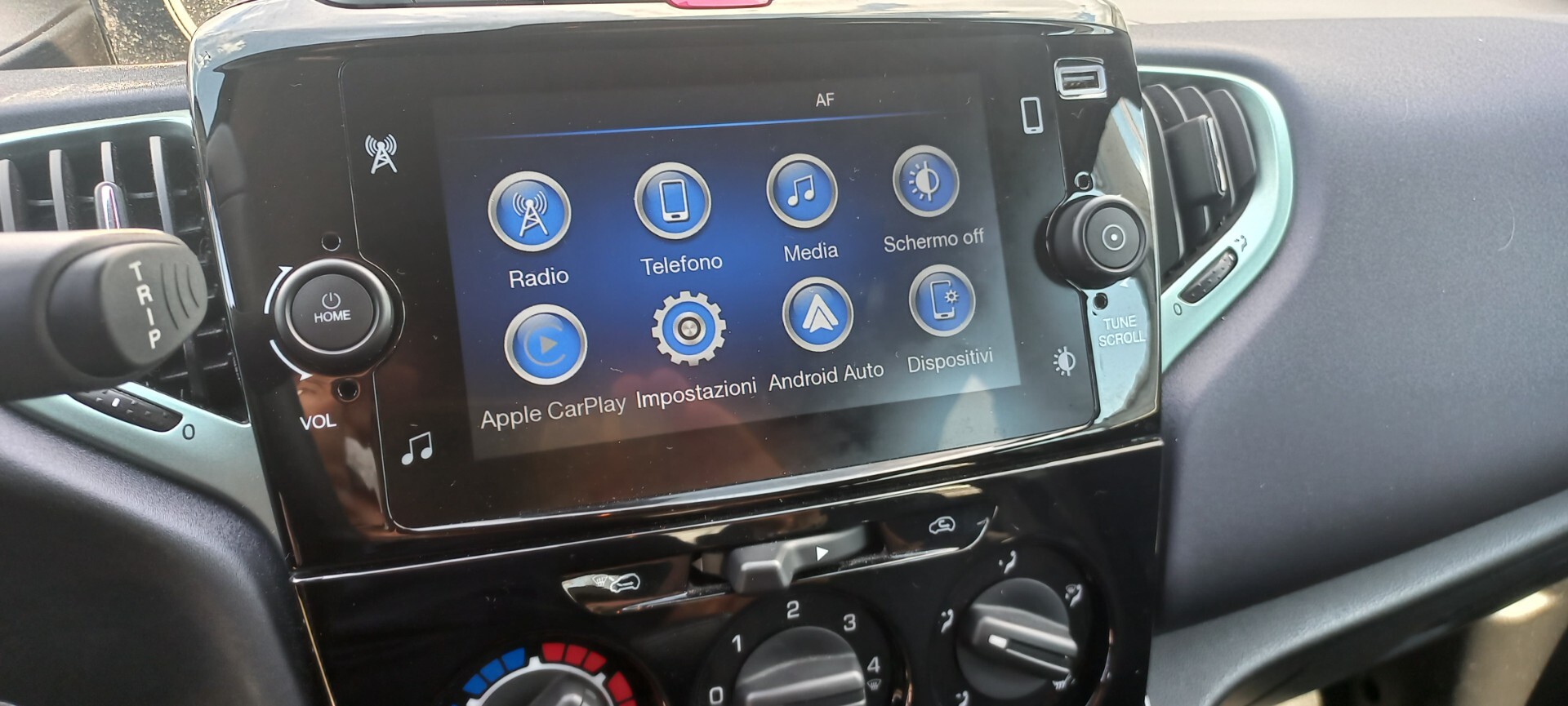 Lancia Ypsilon 1.0 FireFly 5 porte S&S Hybrid Gold