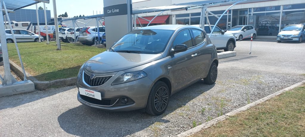 Lancia Ypsilon 1.0 FireFly 5 porte S&S Hybrid Gold