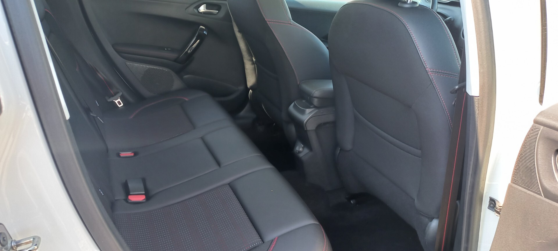 Peugeot 2008 PureTech Turbo 110 EAT6 S&S GT Line