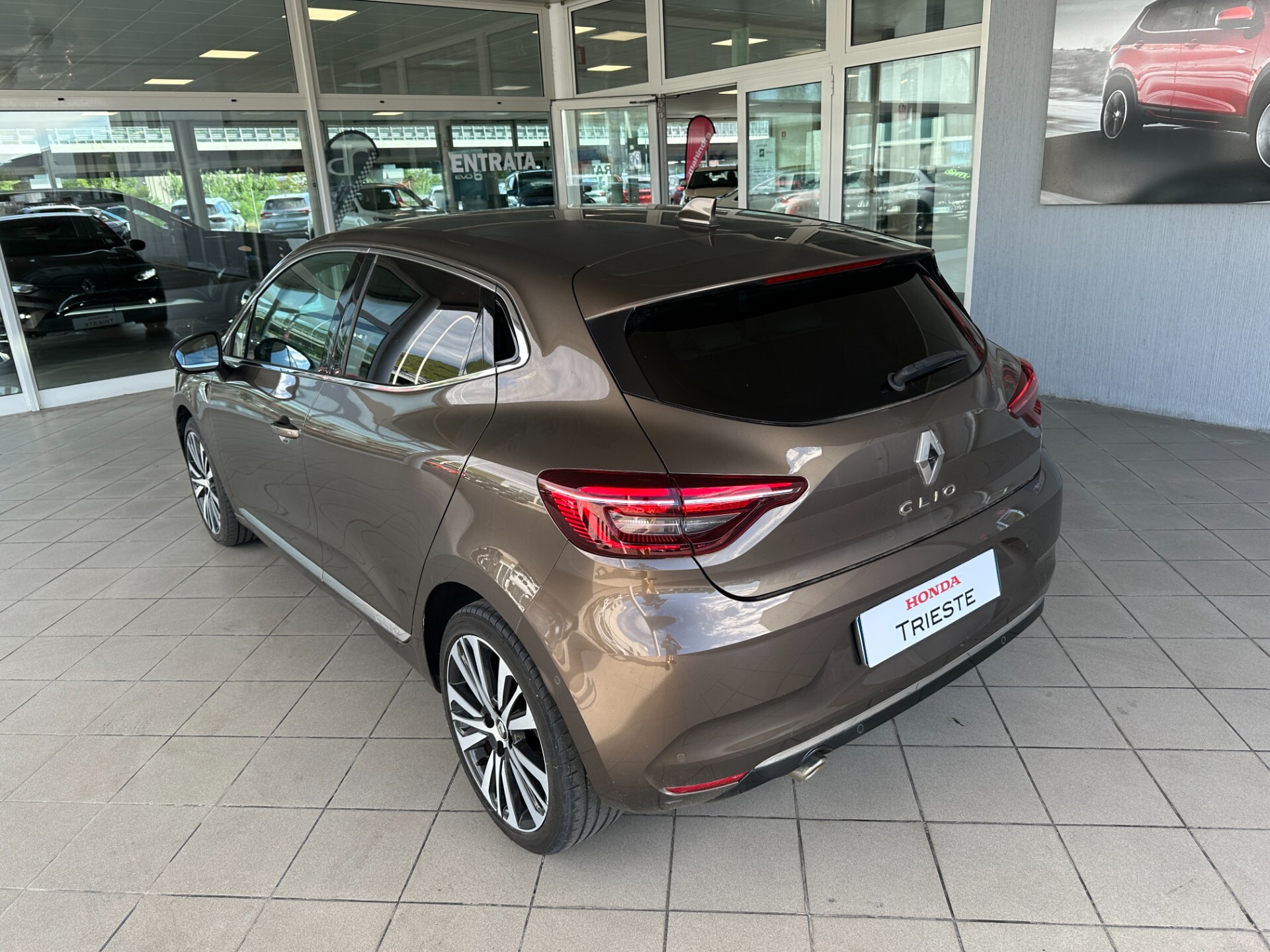 Renault Clio TCe 130 CV EDC FAP 5 porte Initiale Paris