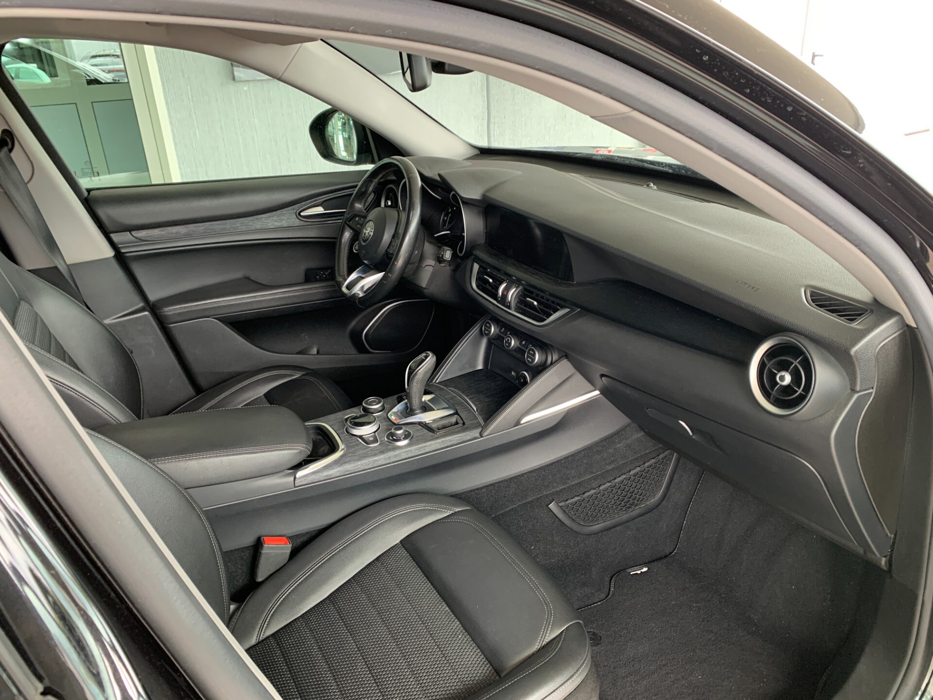 Alfa Romeo Stelvio 2.2 Turbodiesel 190 CV AT8 RWD Executive