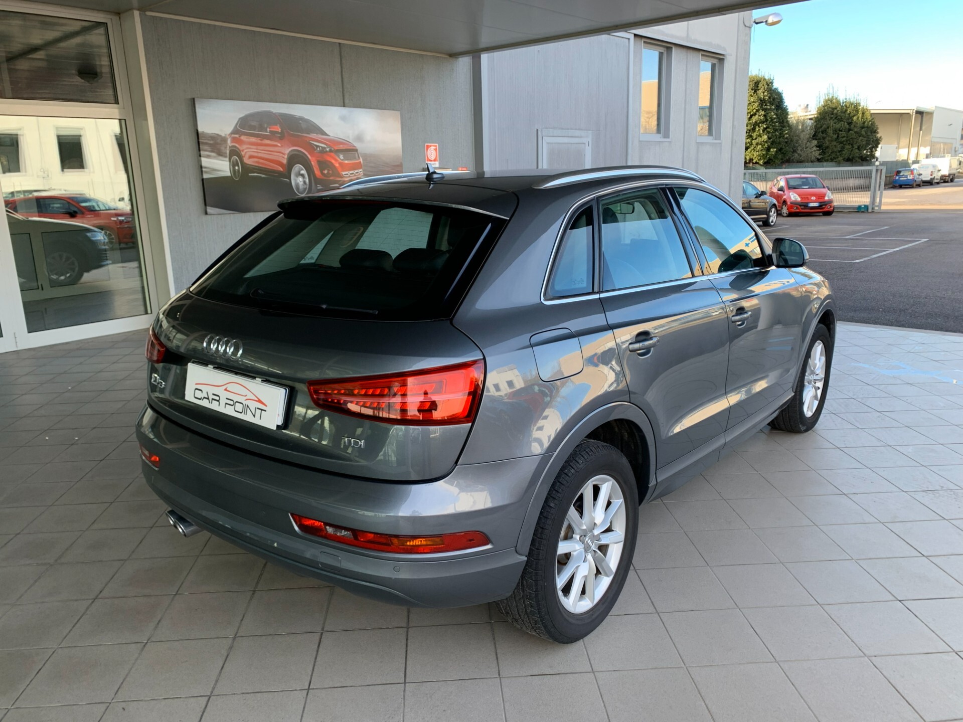 Audi Q3 2.0 TDI 120 CV S tronic Business