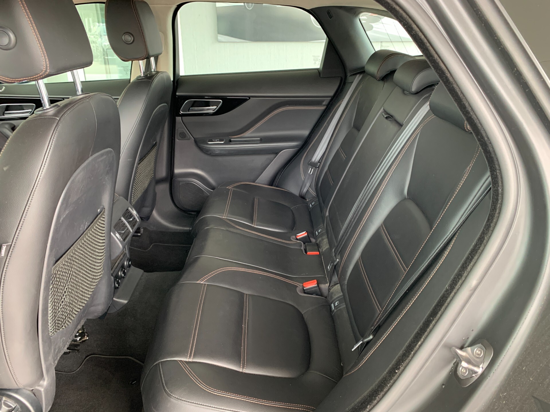 Jaguar F-Pace 2.0 D 180 CV AWD aut. Prestige