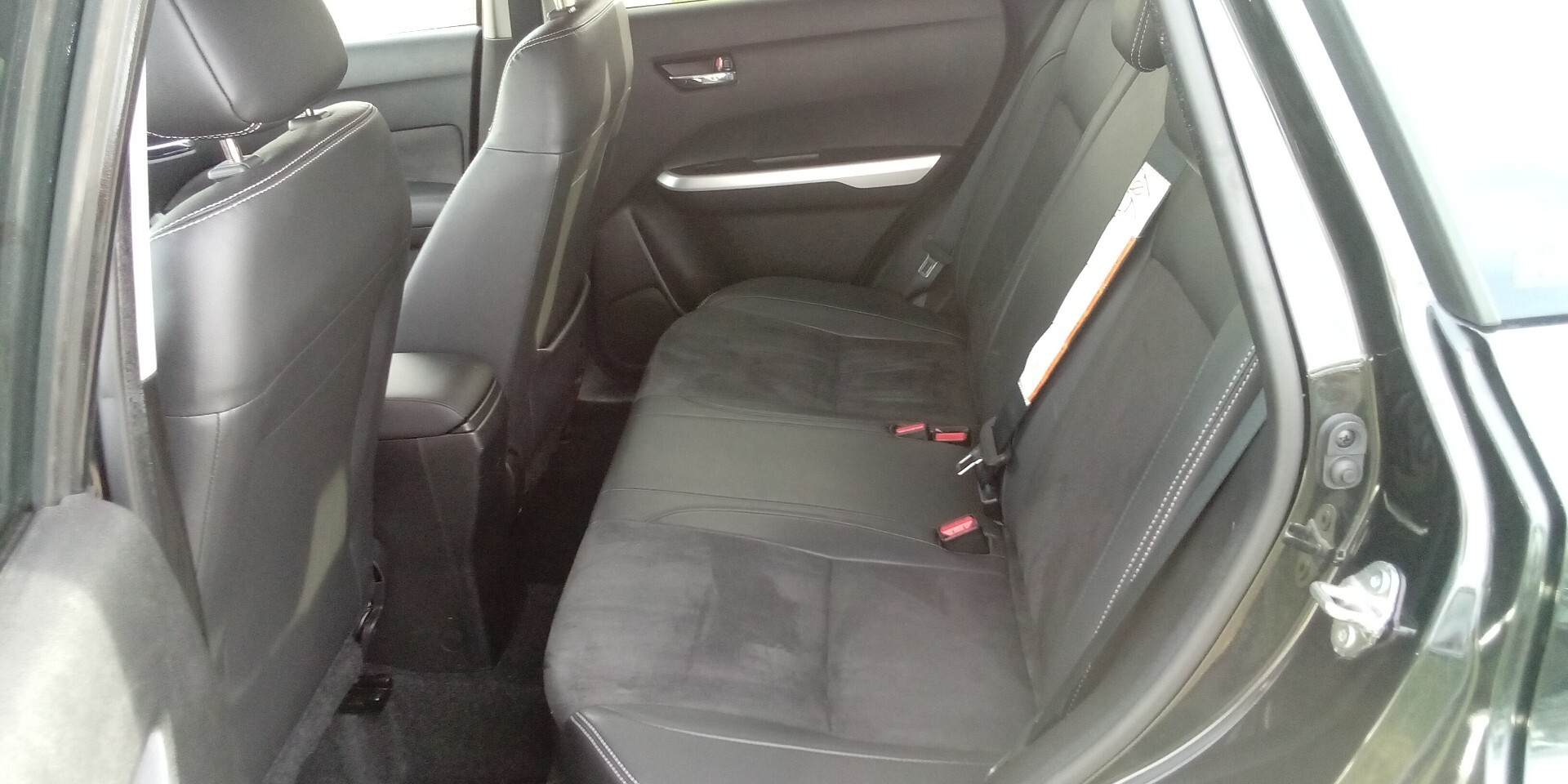 Suzuki Vitara 1.6 DDiS 4WD AllGrip DCT V-Top