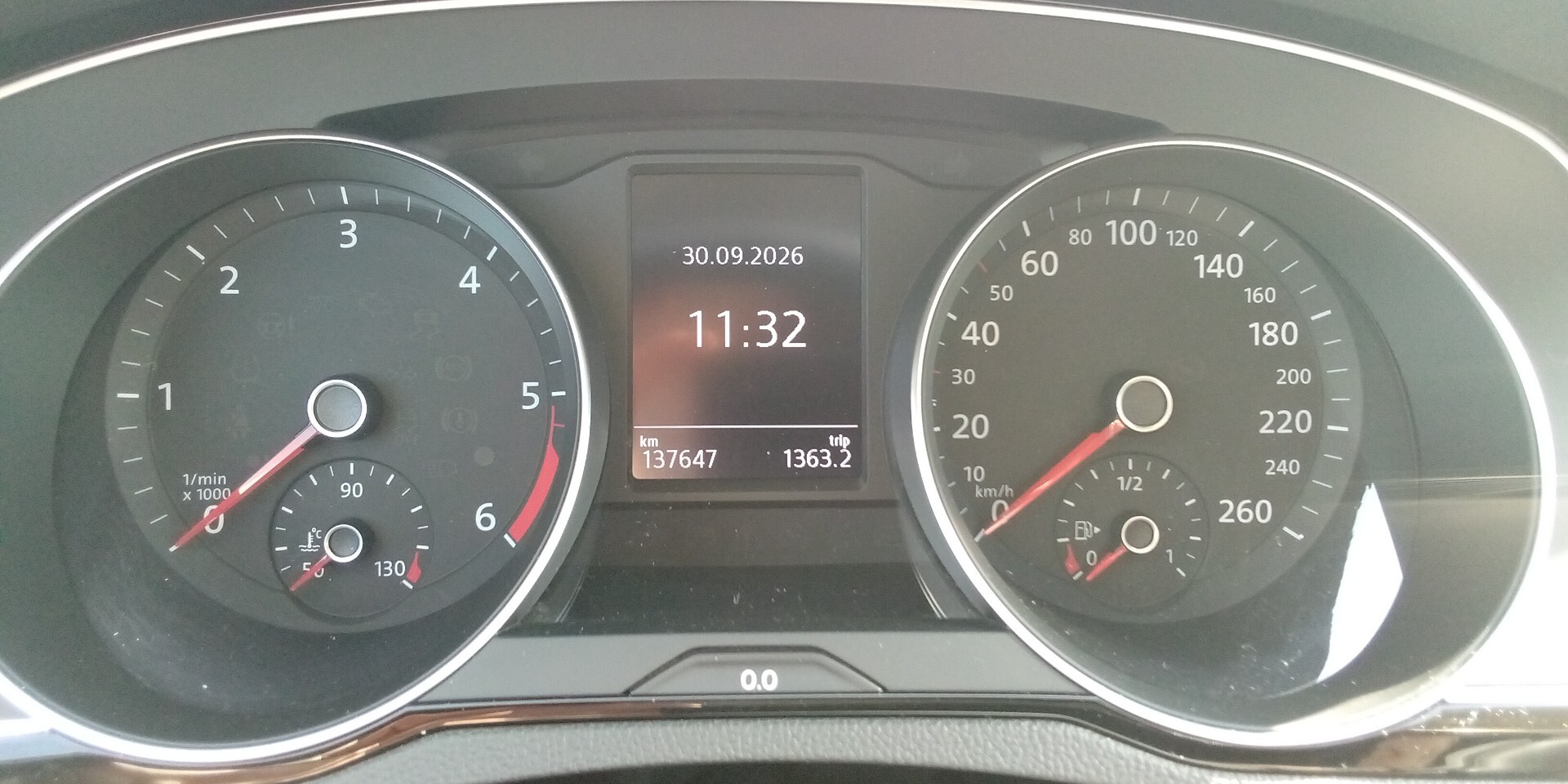 Volkswagen Passat Variant 1.6 TDI SCR DSG Business BMT