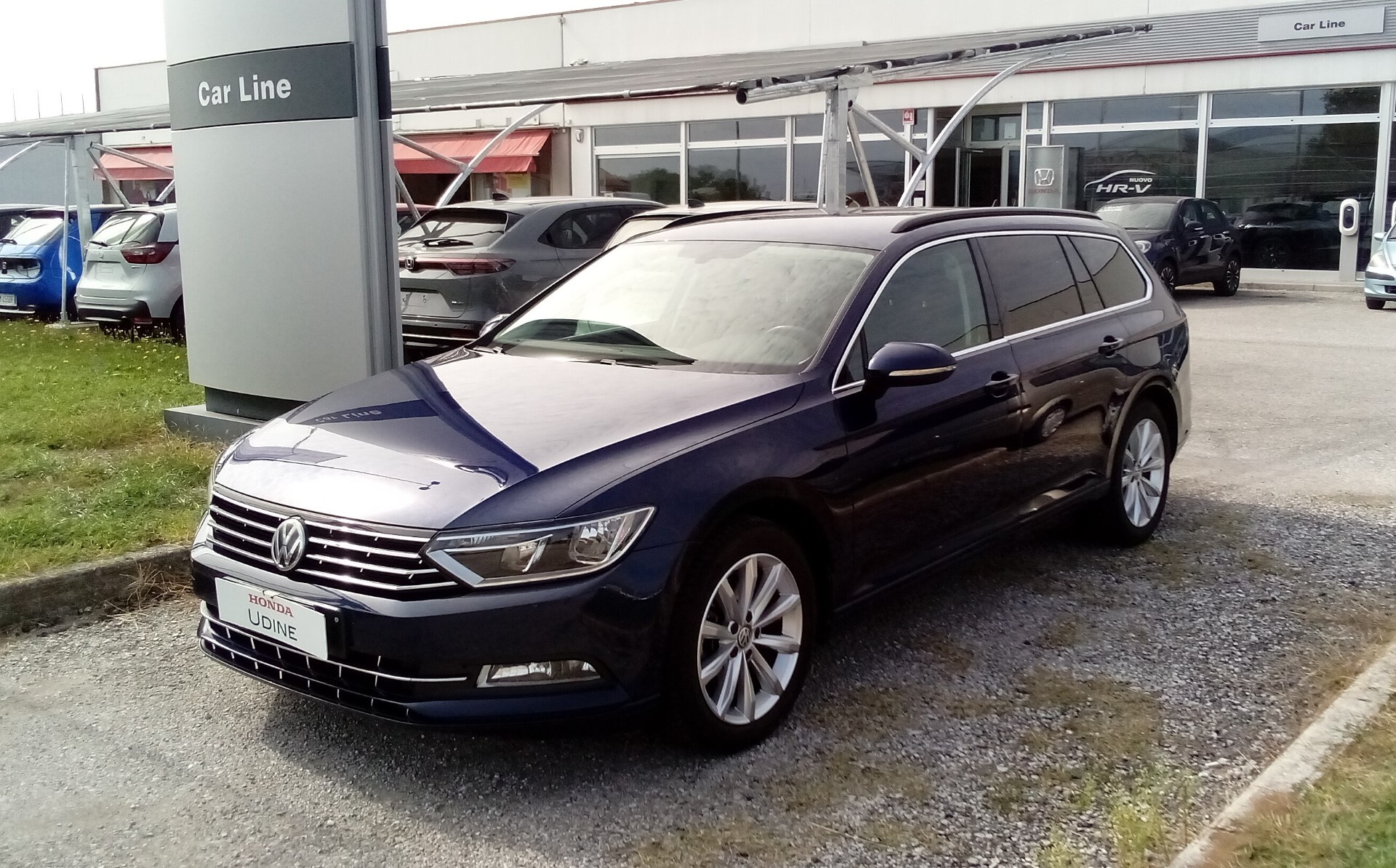 Volkswagen Passat Variant 1.6 TDI SCR DSG Business BMT